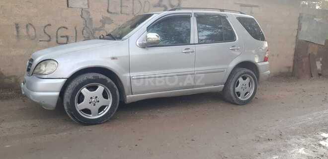 Mercedes ML 320 1998, 196,000 km - 3.2 l - Sumqayıt