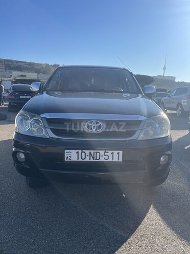 Toyota Fortuner 2005, 329,000 km - 2.7 l - Bakı