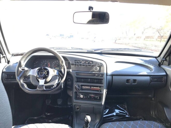 LADA (VAZ) 2115 2010, 200,000 km - 1.6 l - Quba