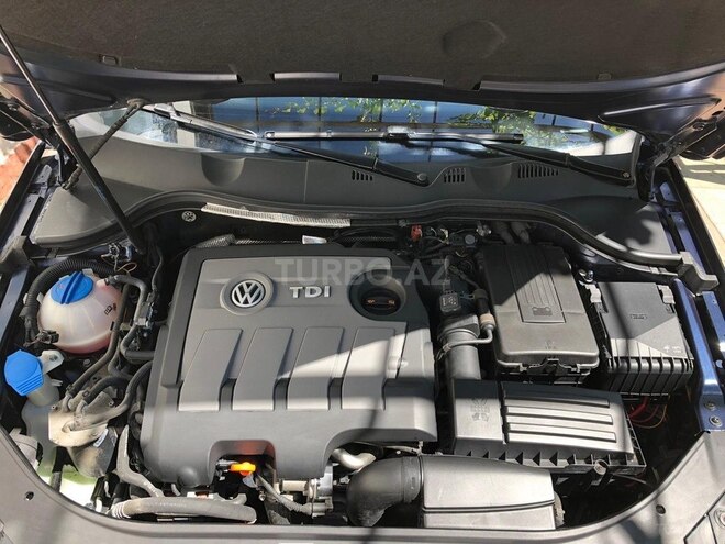 Volkswagen Passat 2011, 289,000 km - 1.6 л - Bakı