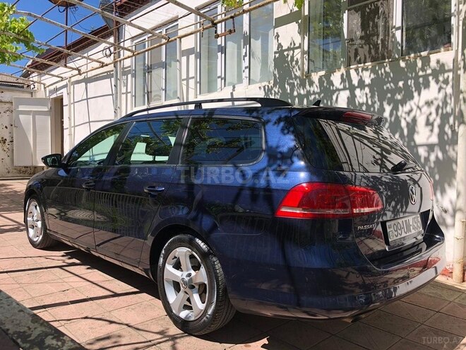 Volkswagen Passat 2011, 289,000 km - 1.6 л - Bakı