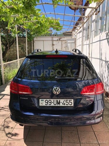 Volkswagen Passat 2011, 289,000 km - 1.6 л - Bakı
