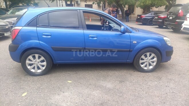 Kia Rio 2006, 350,000 km - 1.5 l - Bakı