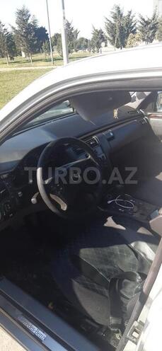 Mercedes E 270 1999, 561,157 km - 2.7 l - Bakı