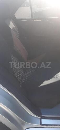 Mercedes E 270 1999, 561,157 km - 2.7 l - Bakı