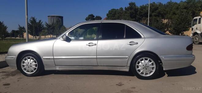 Mercedes E 270 1999, 561,157 km - 2.7 l - Bakı