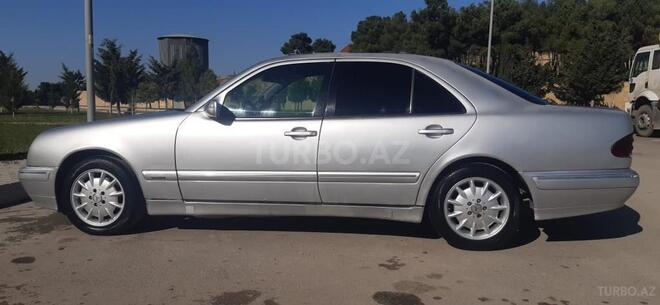 Mercedes E 270 1999, 561,157 km - 2.7 l - Bakı