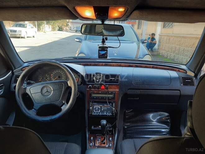 Mercedes C 240 1998, 314,368 km - 2.4 l - Bakı