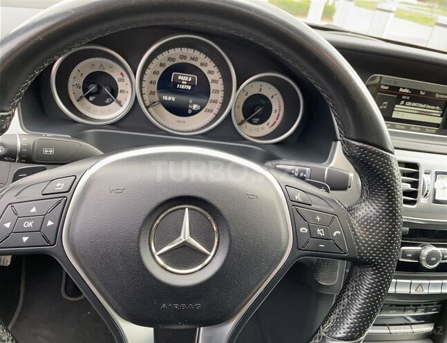Mercedes E 220 2015, 115,500 km - 2.2 l - Bakı