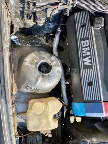 BMW 325 1992, 415,000 km - 2.5 l - Bakı