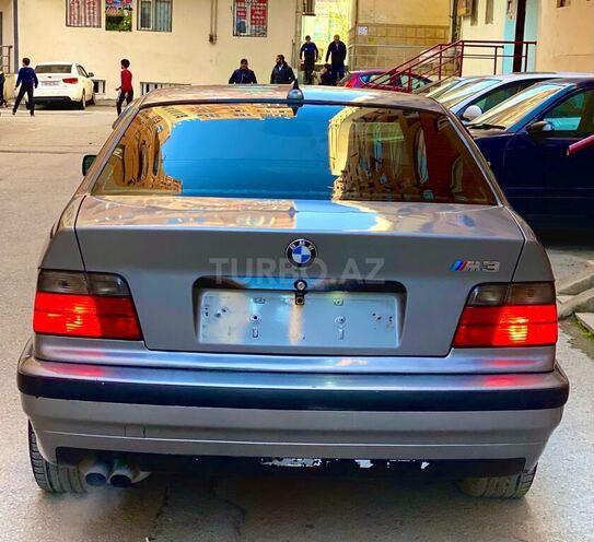 BMW 325 1992, 415,000 km - 2.5 l - Bakı