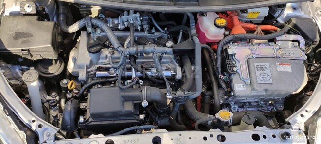 Toyota Prius C 2013, 128,000 km - 1.5 л - Bakı