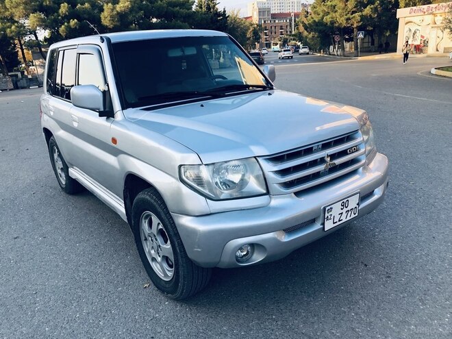 Mitsubishi Pajero io 2001, 241,041 km - 2.0 л - Sumqayıt
