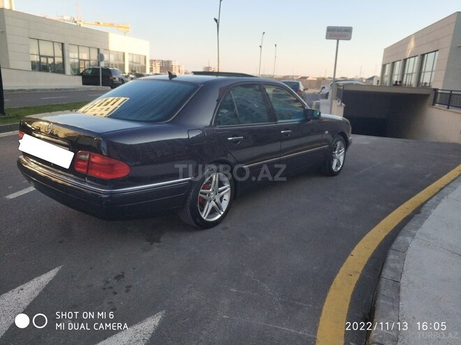 Mercedes E 240 1998, 368,450 km - 2.4 l - Sumqayıt