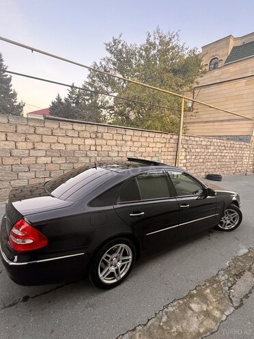Mercedes E 240 2003, 292,000 km - 2.4 l - Bakı