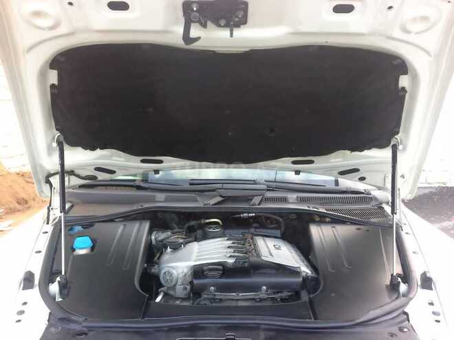 Volkswagen Touareg 2003, 277,000 km - 3.2 l - Bakı