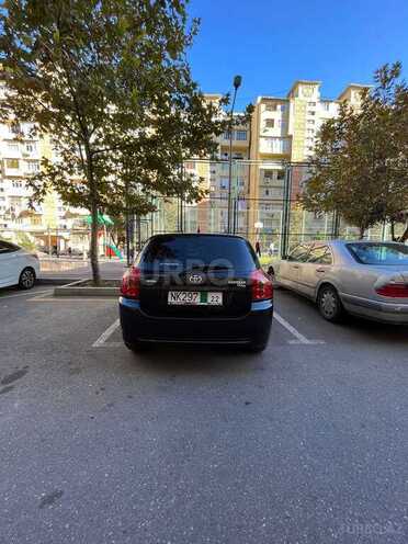 Toyota Corolla 2006, 240,000 km - 1.4 l - Bakı