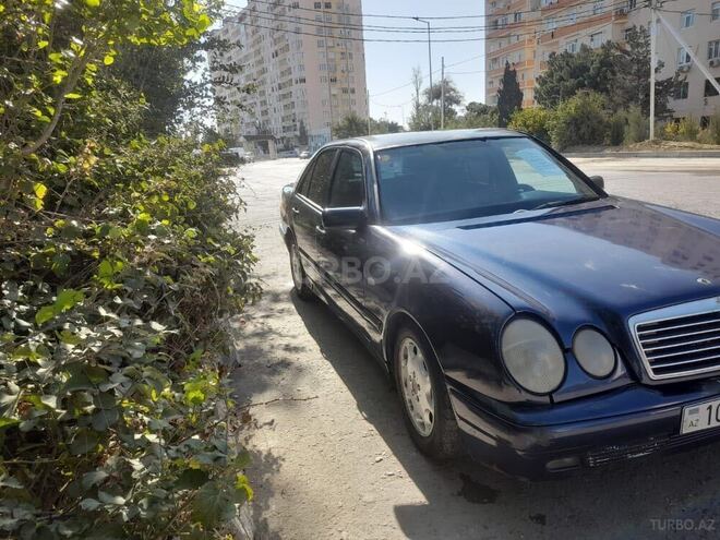 Mercedes E 300 1996, 245,000 km - 3.0 l - Bakı