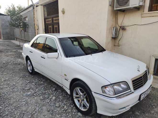 Mercedes C 240 2000, 242,373 km - 2.4 л - Gəncə