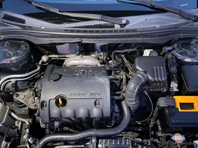 Hyundai i30 2009, 313,570 km - 1.4 l - Gəncə