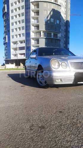 Mercedes E 200 1997, 450,000 km - 2.0 л - Sumqayıt