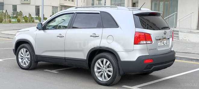 Kia Sorento 2009, 272,000 km - 2.0 л - Bakı