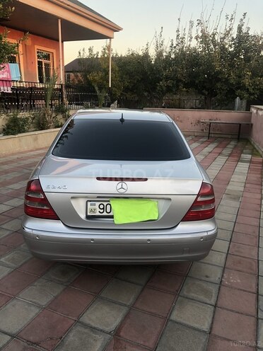 Mercedes E 240 2002, 323,113 km - 2.4 l - Bakı