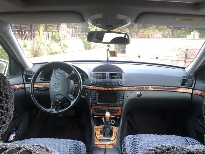 Mercedes E 240 2002, 323,113 km - 2.4 l - Bakı