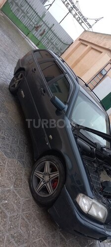 Mercedes C 200 1998, 260,000 km - 2.0 l - Xaçmaz