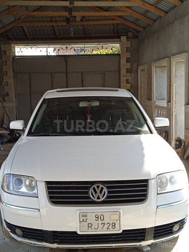 Volkswagen Passat 2003, 385,123 km - 1.8 л - Hacıqabul