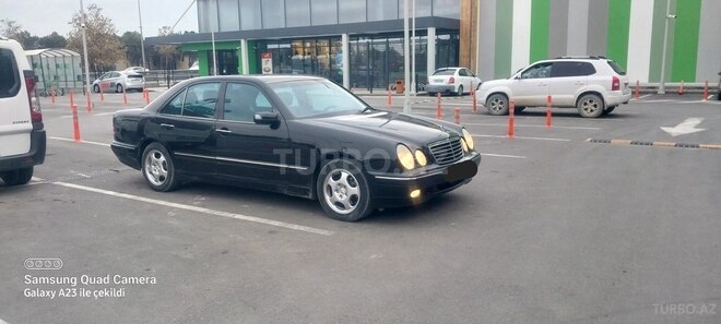 Mercedes E 270 2000, 392,500 km - 2.7 л - Bakı