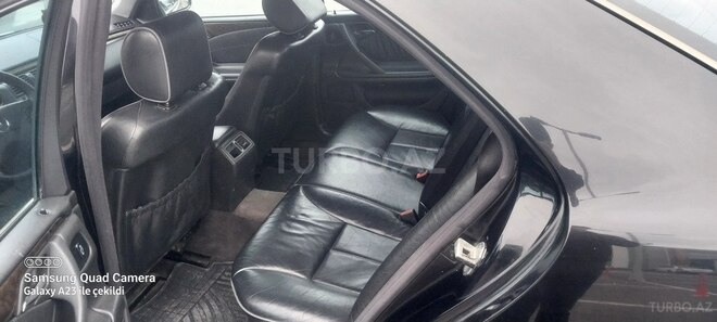 Mercedes E 270 2000, 392,500 km - 2.7 л - Bakı