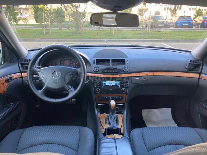 Mercedes E 240 2003, 268,500 km - 2.4 l - Bakı