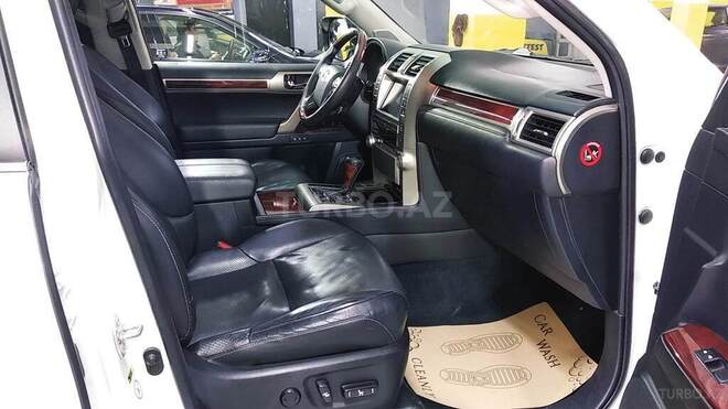 Lexus GX 460 2010, 135,000 km - 4.6 л - Bakı