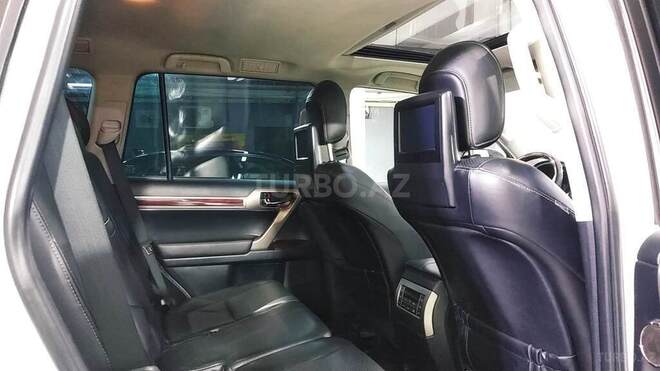 Lexus GX 460 2010, 135,000 km - 4.6 л - Bakı
