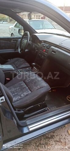 Mercedes E 240 1998, 503,770 km - 2.4 l - Bakı