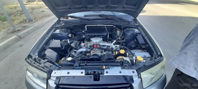 Subaru Forester 2006, 246,810 km - 2.0 l - Bakı