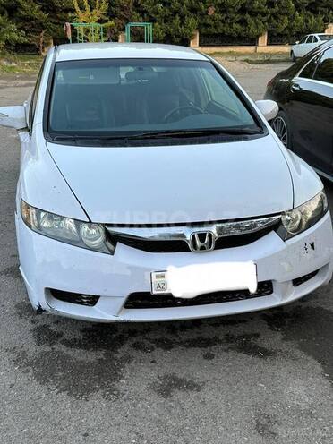 Honda Civic 2010, 252,000 km - 1.3 l - Gəncə