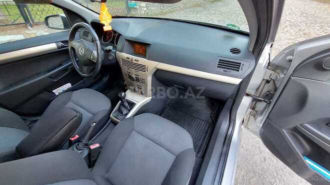 Opel Astra 2007, 123,600 km - 1.4 л - Şəki