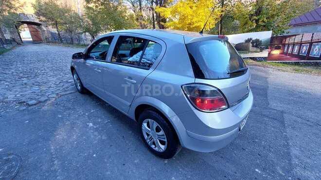Opel Astra 2007, 123,600 km - 1.4 л - Şəki