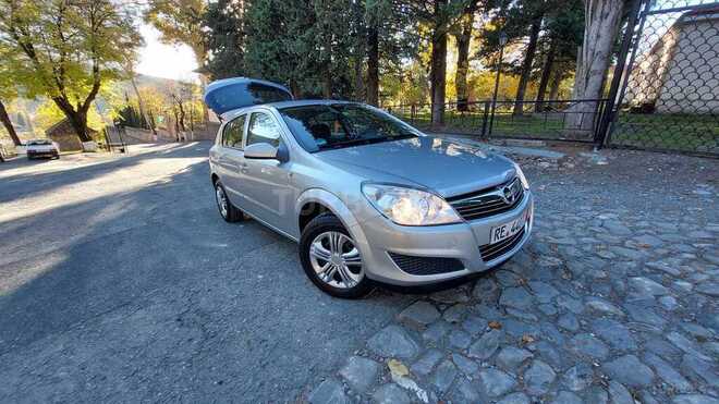 Opel Astra 2007, 123,600 km - 1.4 л - Şəki