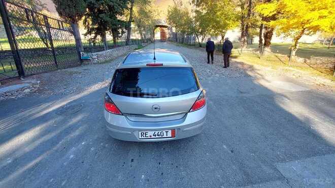 Opel Astra 2007, 123,600 km - 1.4 л - Şəki