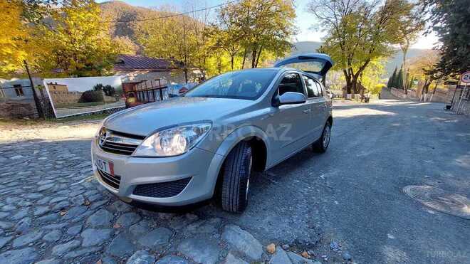 Opel Astra 2007, 123,600 km - 1.4 л - Şəki