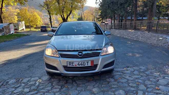 Opel Astra 2007, 123,600 km - 1.4 л - Şəki