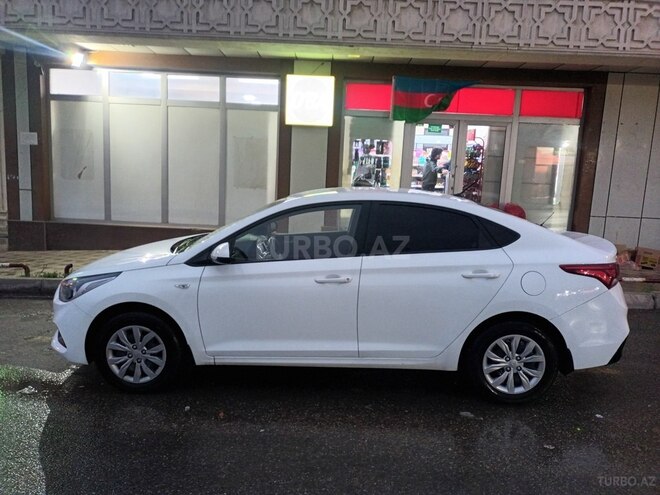Hyundai Accent 2018, 177,077 km - 1.4 л - Bakı