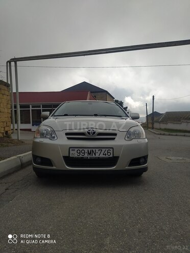 Toyota Corolla 2006, 215,000 km - 1.4 l - Bakı
