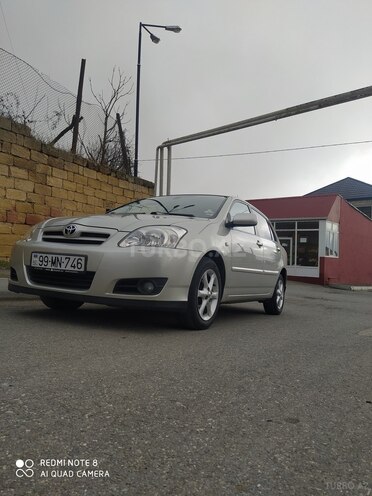 Toyota Corolla 2006, 215,000 km - 1.4 l - Bakı