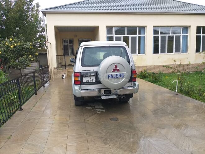 Mitsubishi Pajero 1994, 365,000 km - 2.8 l - Bakı