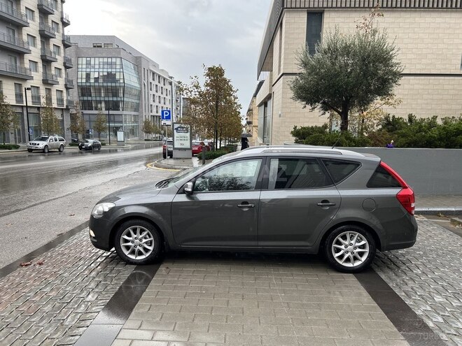Kia Ceed 2010, 230,337 km - 1.6 l - Bakı