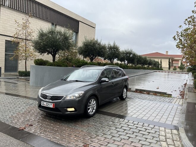 Kia Ceed 2010, 230,337 km - 1.6 l - Bakı